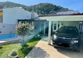 Foto 1 de Casa com 3 Quartos à venda, 235m² em Pântano do Sul, Florianópolis