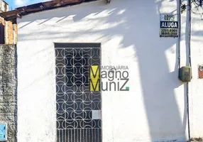 Foto 1 de Casa com 1 Quarto para alugar, 40m² em Manuel Sátiro, Fortaleza