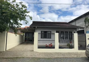 Foto 1 de Casa com 3 Quartos à venda, 99m² em São Mateus, Juiz de Fora