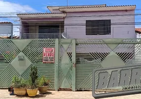 Foto 1 de Sobrado com 4 Quartos à venda, 310m² em Taguatinga Norte, Brasília