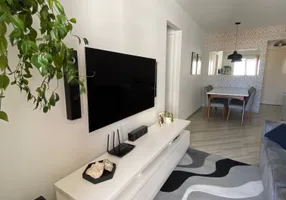 Foto 1 de Apartamento com 2 Quartos à venda, 52m² em Vila Marieta, São Paulo