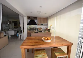 Foto 1 de Apartamento com 2 Quartos à venda, 133m² em Campo Grande, São Paulo