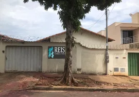 Foto 1 de Casa com 4 Quartos à venda, 180m² em Setor Morais, Goiânia