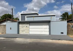 Foto 1 de Casa com 3 Quartos à venda, 171m² em Centenario, Boa Vista