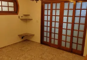 Foto 1 de Casa com 3 Quartos para alugar, 178m² em Cidade São Francisco, São Paulo