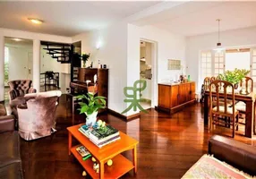 Foto 1 de Casa de Condomínio com 3 Quartos à venda, 300m² em Jardim Colombo, São Paulo