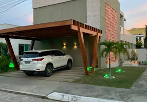 Foto 1 de Casa de Condomínio com 3 Quartos à venda, 320m² em Robalo, Aracaju