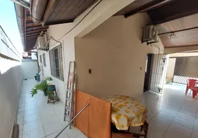 Foto 1 de Casa com 2 Quartos à venda, 220m² em Jardim Real, Praia Grande