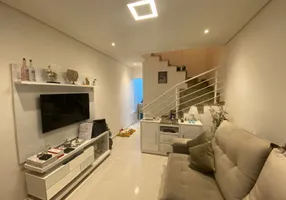 Foto 1 de Casa de Condomínio com 2 Quartos à venda, 75m² em Vila Carrão, São Paulo