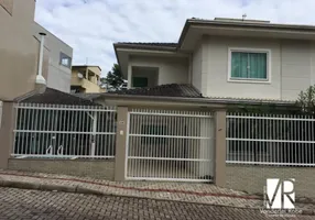 Foto 1 de Casa de Condomínio com 2 Quartos à venda, 156m² em Nova Esperanca, Balneário Camboriú
