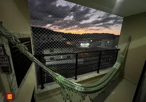 Foto 1 de Apartamento com 2 Quartos à venda, 64m² em Sertao do Maruim, São José