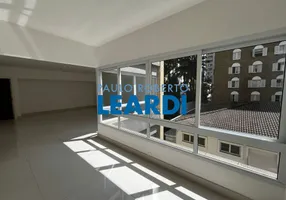 Foto 1 de Apartamento com 3 Quartos para venda ou aluguel, 158m² em Jardim América, São Paulo