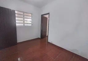 Foto 1 de Casa com 1 Quarto para alugar, 60m² em Jardim Santo Alberto, Santo André