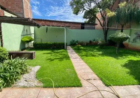 Foto 1 de Casa com 3 Quartos à venda, 171m² em Dom Bosco, Belo Horizonte