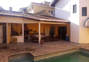 Foto 1 de Casa de Condomínio com 5 Quartos à venda, 325m² em Iporanga, Sorocaba