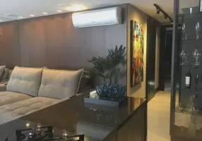 Foto 1 de Apartamento com 2 Quartos à venda, 89m² em Centro, Balneário Camboriú