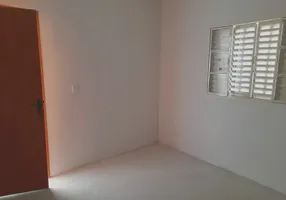 Foto 1 de Casa com 3 Quartos à venda, 90m² em Castelo Branco, Salvador