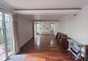 Foto 1 de Sobrado com 4 Quartos à venda, 261m² em Granja Julieta, São Paulo