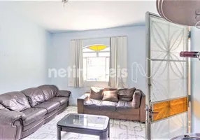 Foto 1 de Casa com 3 Quartos à venda, 150m² em Santo André, Belo Horizonte