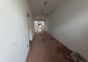 Foto 1 de Casa com 4 Quartos para alugar, 257m² em Vila Seixas, Ribeirão Preto