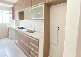 Foto 1 de Apartamento com 2 Quartos para alugar, 43m² em Cruzeiro do Sul, Nova Iguaçu