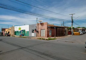 Foto 1 de Ponto Comercial com 2 Quartos à venda, 194m² em CPA III, Cuiabá