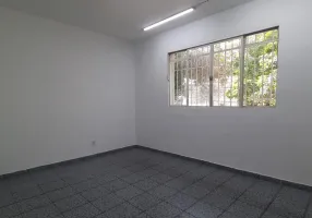 Foto 1 de Ponto Comercial com 3 Quartos para alugar, 45m² em Campo Belo, São Paulo