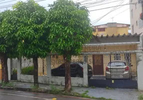 Foto 1 de Casa com 3 Quartos à venda, 360m² em Dionísio Torres, Fortaleza