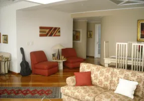 Foto 1 de Casa de Condomínio com 4 Quartos para venda ou aluguel, 450m² em Brooklin, São Paulo