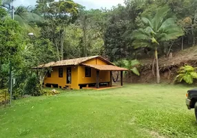 Foto 1 de Fazenda/Sítio com 2 Quartos à venda, 80m² em Sao Pedro da Serra, Nova Friburgo