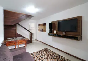 Foto 1 de Casa de Condomínio com 3 Quartos à venda, 79m² em Araras, Teresópolis