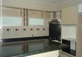 Foto 1 de Casa com 3 Quartos à venda, 150m² em Jardim Santa Barbara, Guarulhos