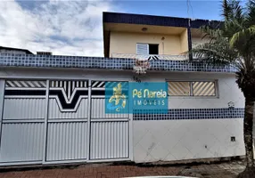 Foto 1 de Sobrado com 2 Quartos à venda, 89m² em Vila Antártica, Praia Grande