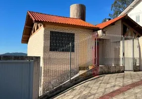 Foto 1 de Casa com 3 Quartos à venda, 267m² em Centro, Florianópolis