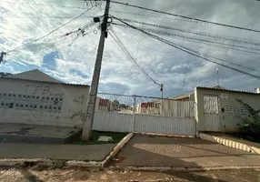 Foto 1 de Casa com 2 Quartos à venda, 69m² em Parque da Barragem Setor 15, Águas Lindas de Goiás