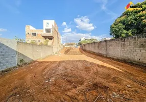 Foto 1 de Lote/Terreno à venda, 504m² em Belvedere, Divinópolis