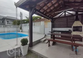 Foto 1 de Casa com 3 Quartos à venda, 150m² em Praia do Sonho, Palhoça