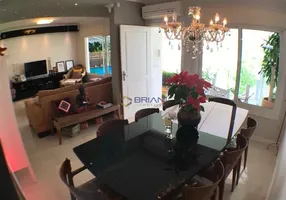 Foto 1 de Casa com 3 Quartos à venda, 200m² em Jurerê, Florianópolis