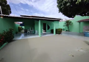 Foto 1 de Casa com 3 Quartos à venda, 225m² em Capim Macio, Natal