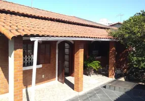 Foto 1 de Casa com 3 Quartos à venda, 360m² em Mutuá, São Gonçalo