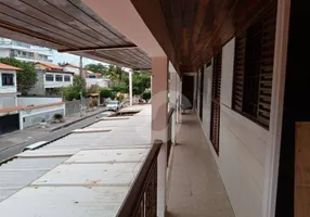 Foto 1 de Imóvel Comercial com 33 Quartos à venda, 700m² em Piratininga, Niterói