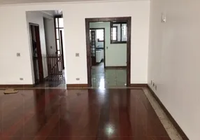 Foto 1 de Casa com 4 Quartos para alugar, 200m² em Planalto Paulista, São Paulo