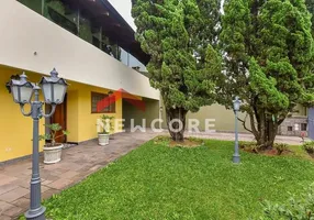 Foto 1 de Casa com 5 Quartos à venda, 485m² em Ahú, Curitiba