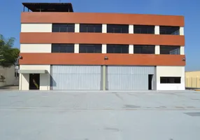 Foto 1 de Galpão/Depósito/Armazém à venda, 3000m² em Centro Industrial, Arujá