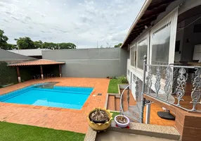 Foto 1 de Casa com 6 Quartos à venda, 422m² em Zona 05, Maringá