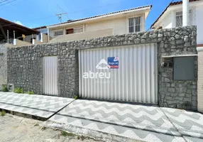Foto 1 de Casa com 4 Quartos para alugar, 149m² em Lagoa Nova, Natal