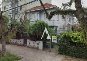 Foto 1 de Sobrado com 3 Quartos à venda, 210m² em Menino Deus, Porto Alegre