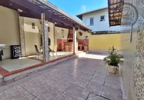 Foto 1 de Casa com 2 Quartos à venda, 75m² em Vila São Jorge, Praia Grande