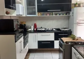 Foto 1 de Apartamento com 2 Quartos à venda, 52m² em Vila Amélia, São Paulo