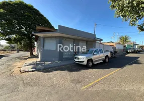 Foto 1 de Imóvel Comercial para alugar, 250m² em Planalto, Uberlândia